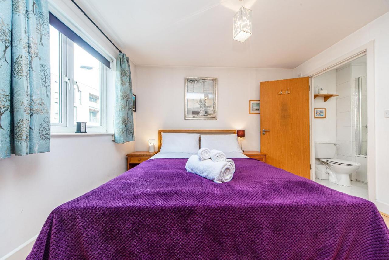 Pass The Keys Delightful Apartment Close To River In Se16 London Exterior photo